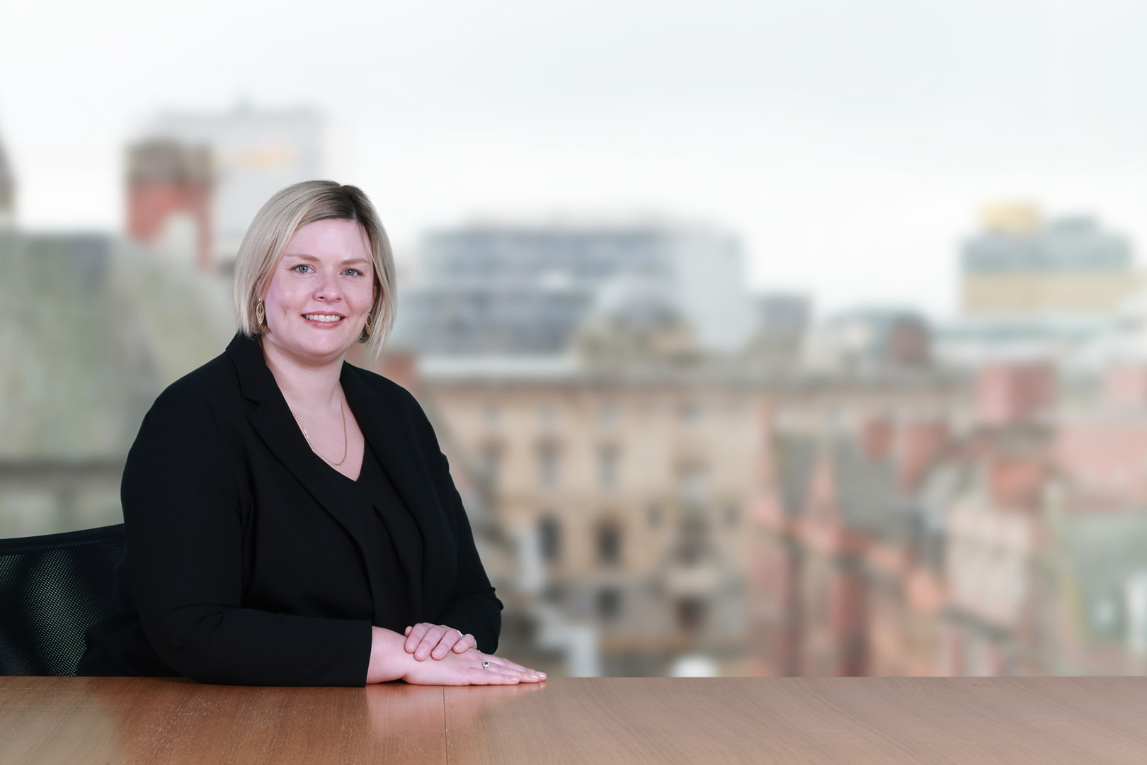 Emma Baker Half Body Large_1620X1080