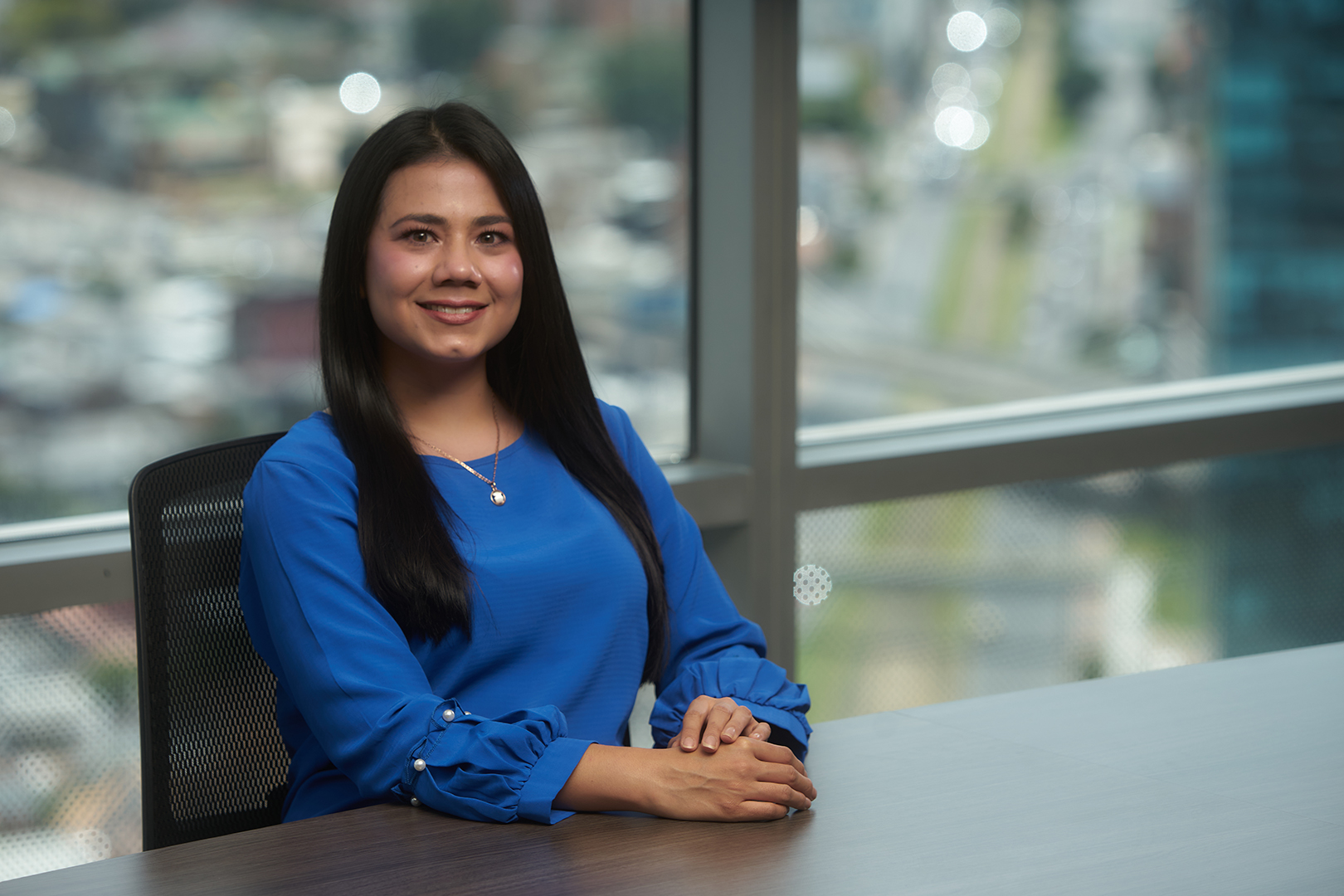 Liceth Alza Half Body Large_1620X1080