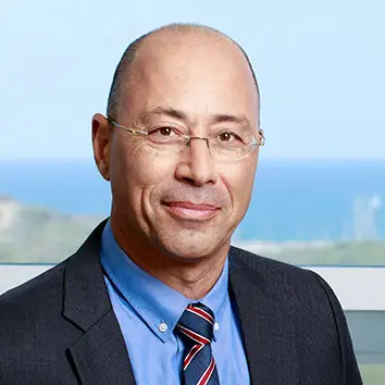 Yaron_Ben Dan Square Yaron_Ben Dan Square