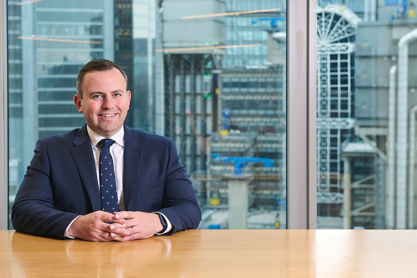 Chris Young Halfbody 1620 X 1080