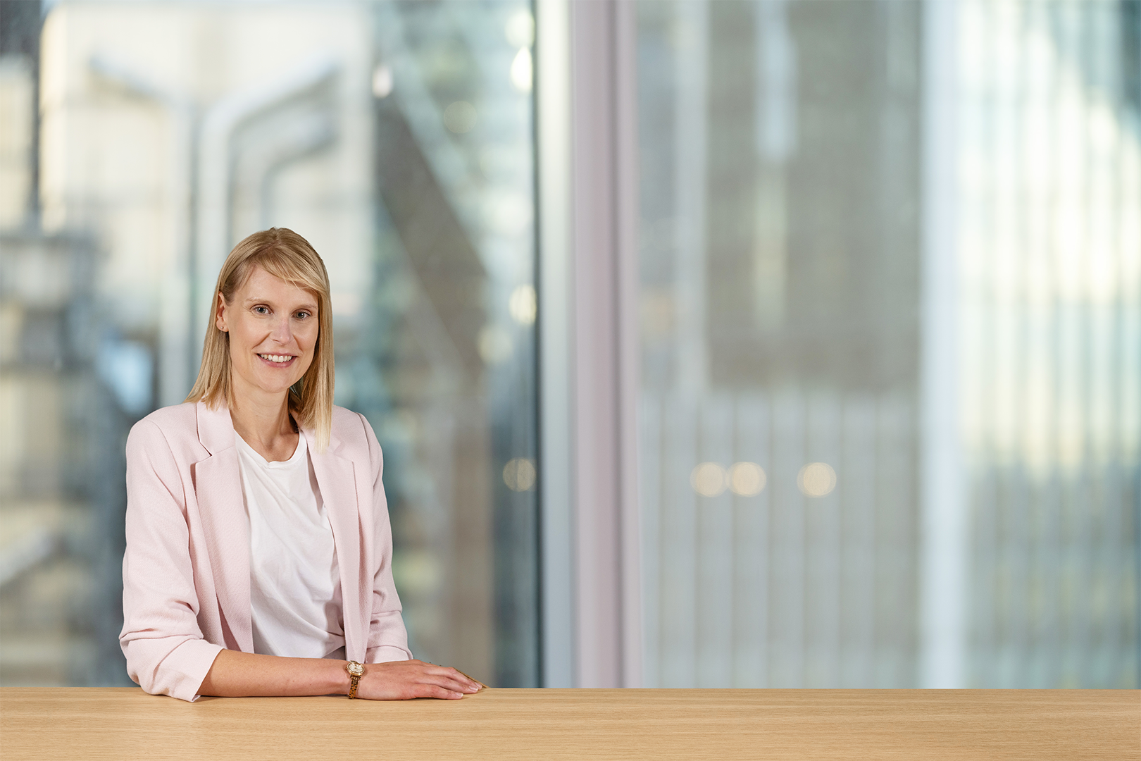 Katie Stone Halfbody 1620 X 1080