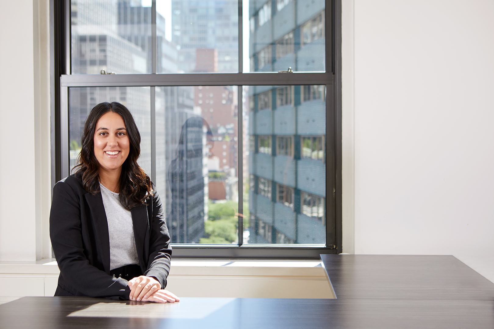 Jessica Plutchok Half Body Large_1620X1080