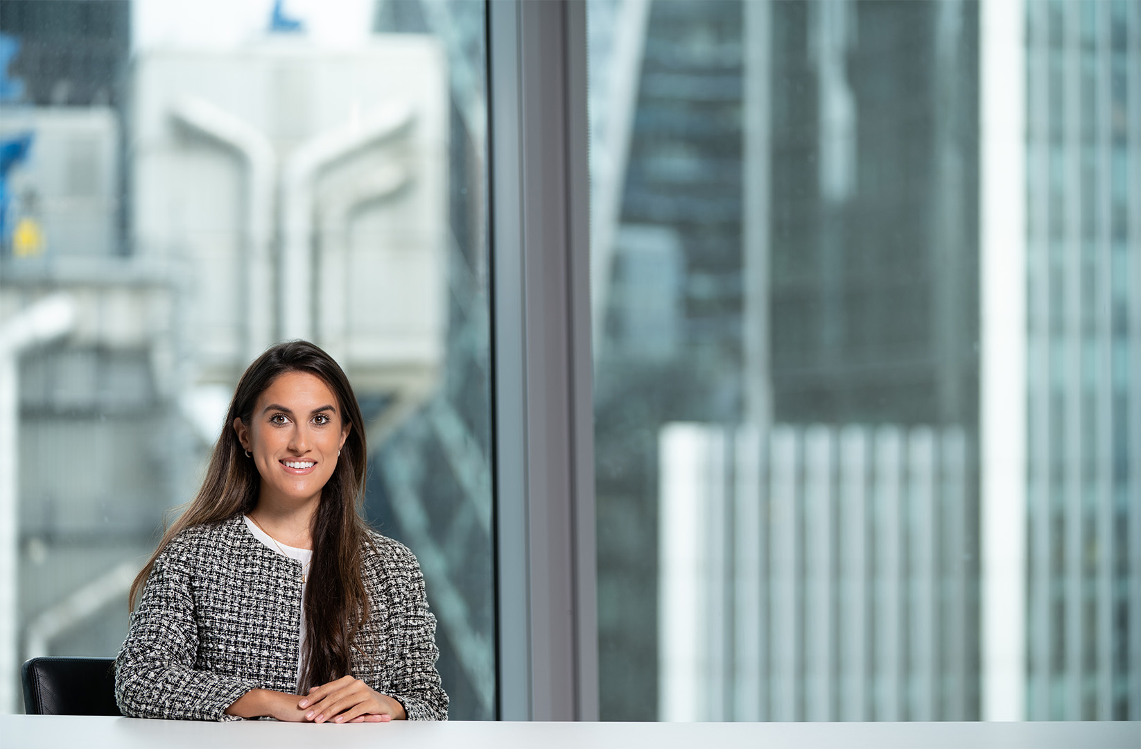 Laura Harrop Halfbody 1620 X 1080