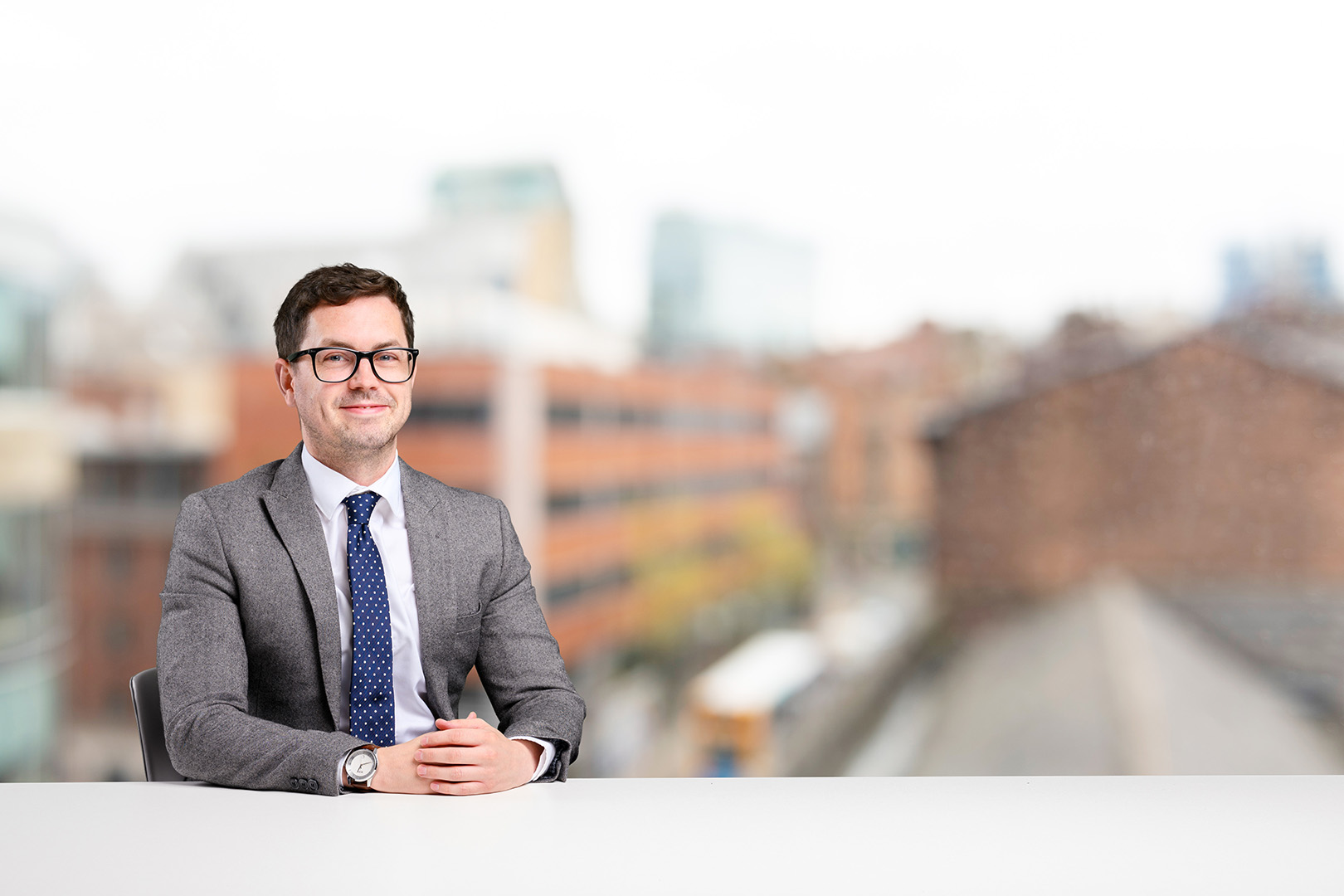 Christopher Glynn Half Body Large 1620X1080