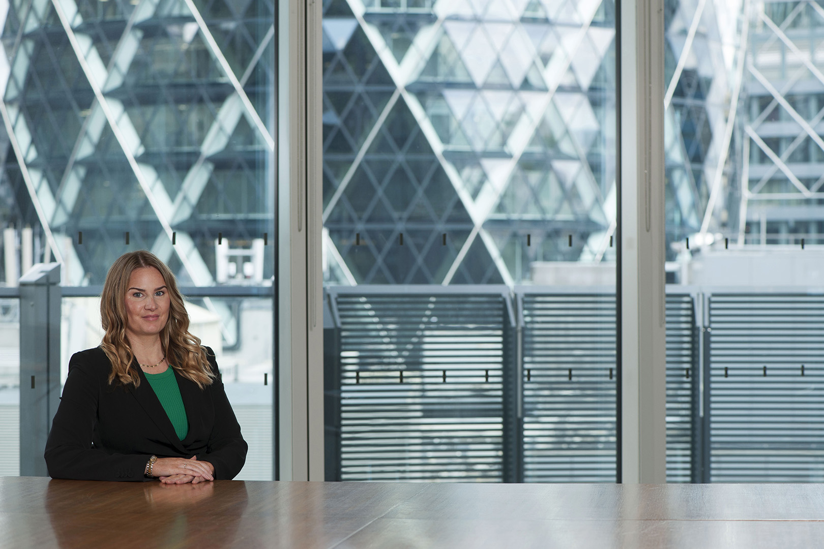 Kathryn Lumby Half Body Large_1620X1080