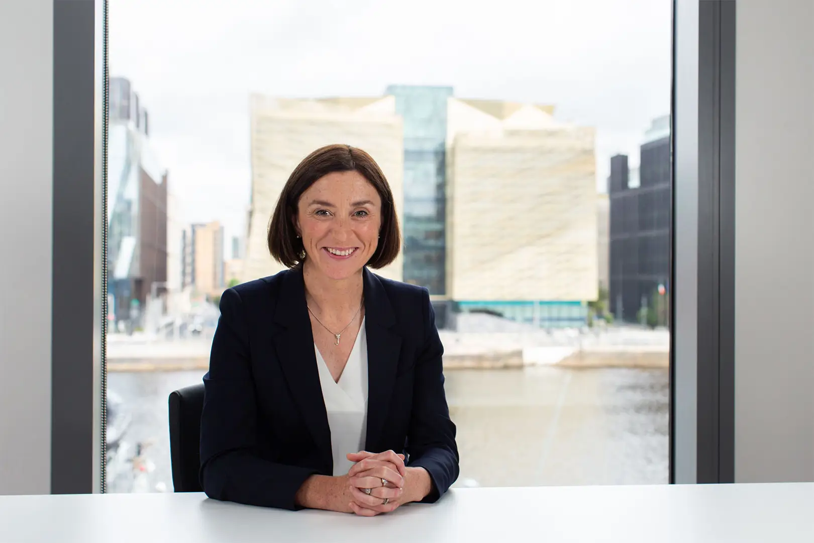 Joanne O'sullivan Halfbody 1620 X 1080 Joanne O'sullivan Halfbody 1620 X 1080