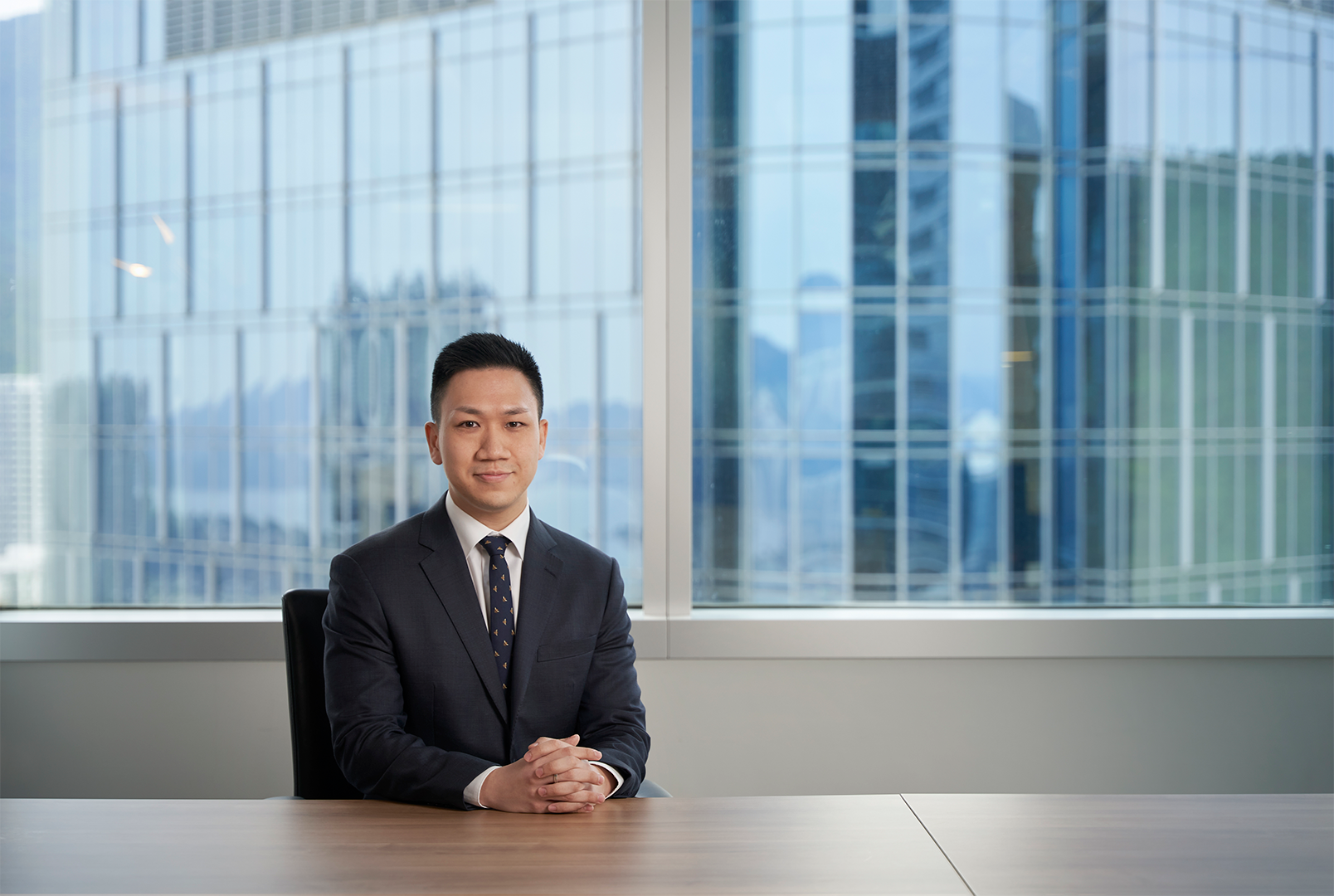 Johnny Chow Halfbody 1620 X 1080 (1)