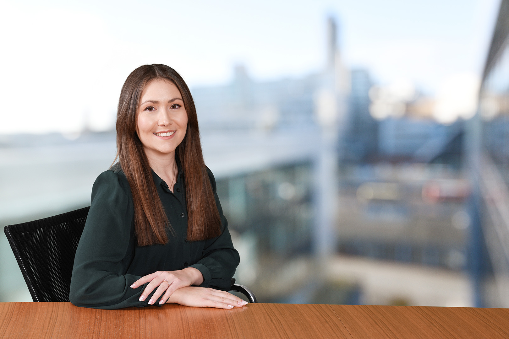 Charlotte Johnson Half Body Large 1620X1080