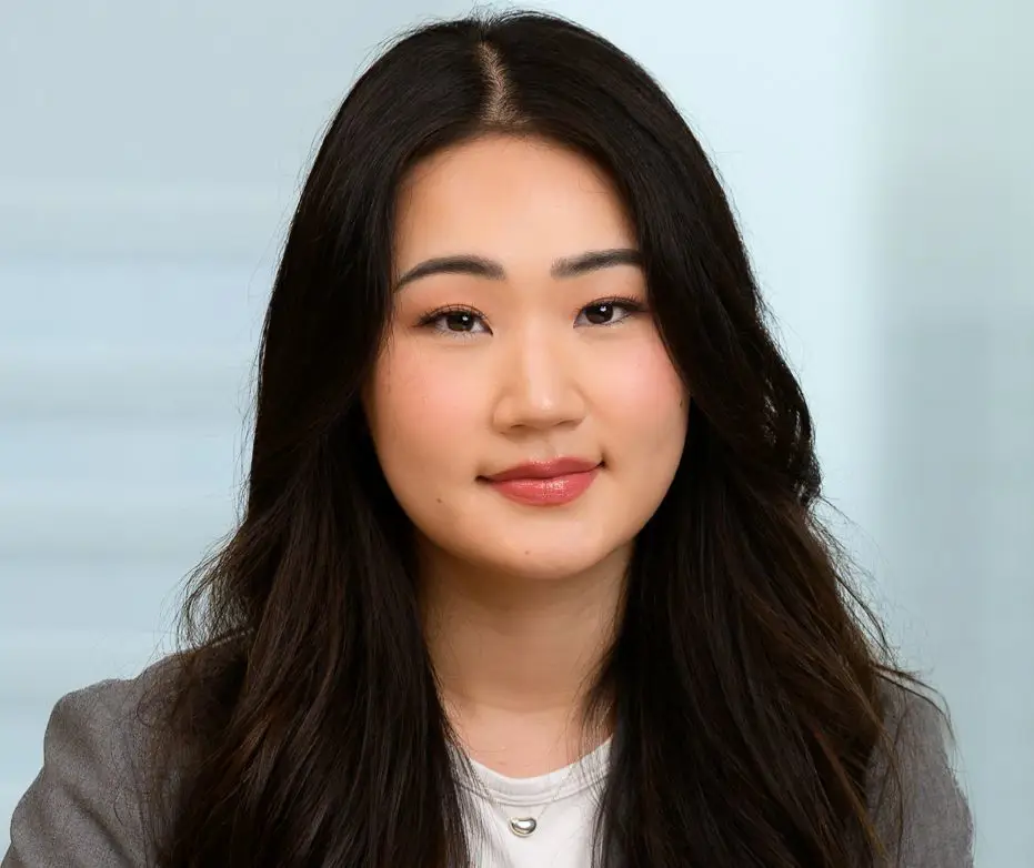 Julie Hwang Headshot Julie Hwang Headshot