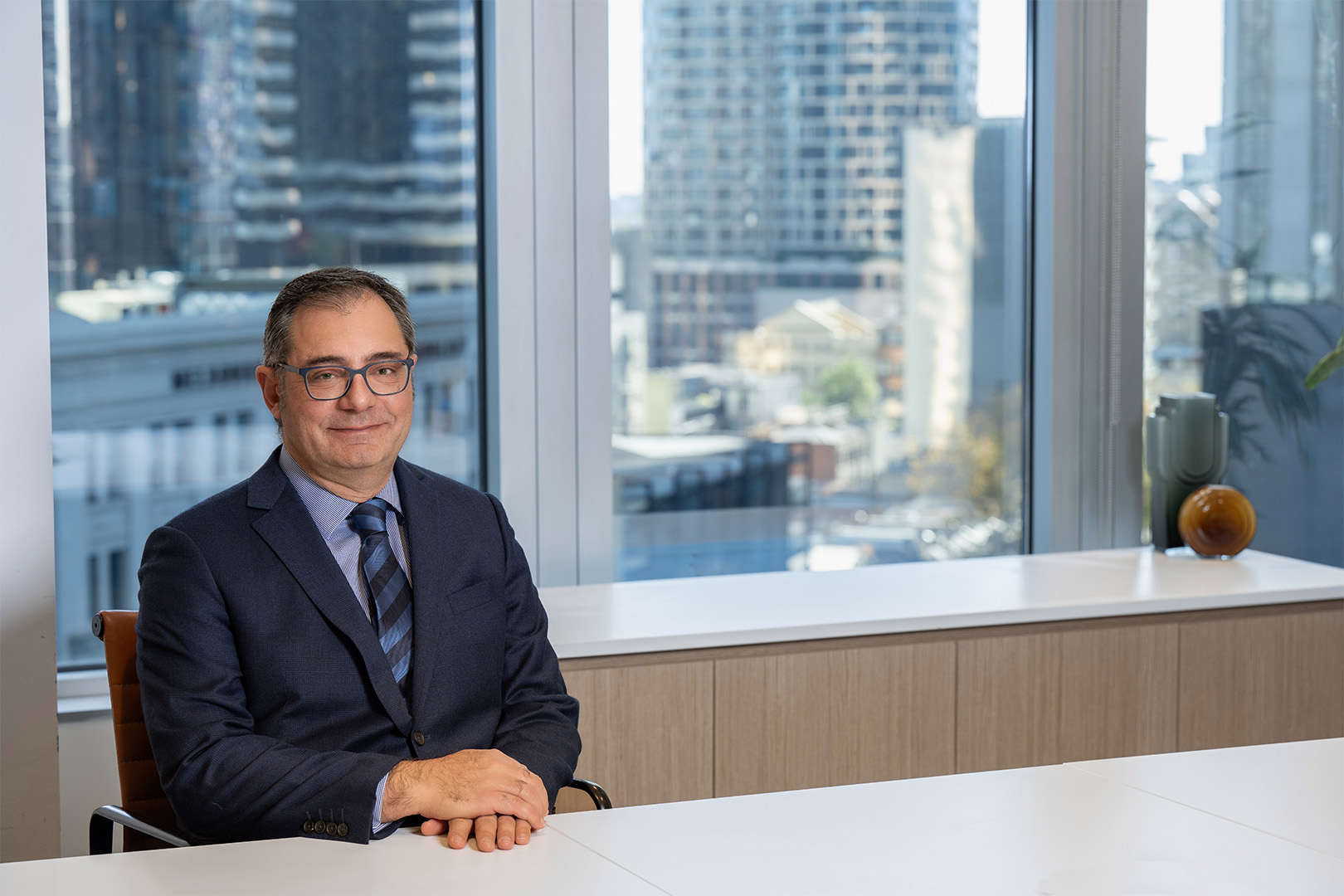 Mark Attard Halfbody 1620 X 1080