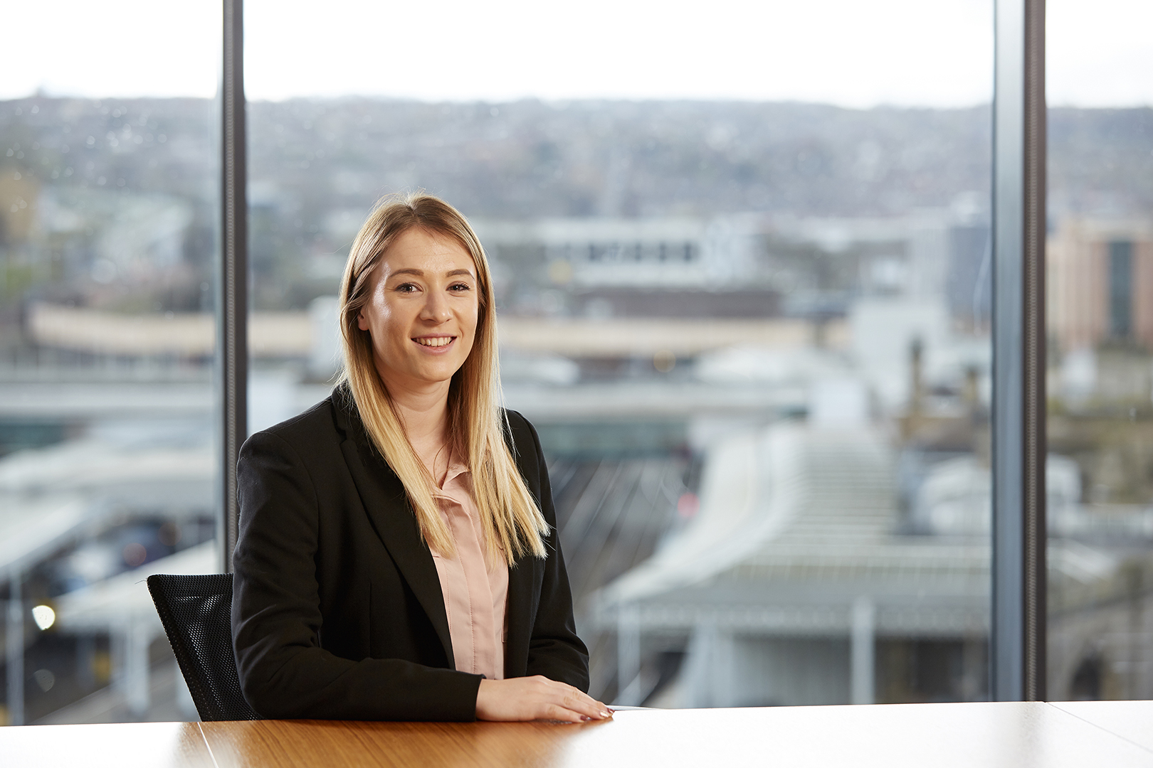 Hazel Milner Half Body Large 1620X1080