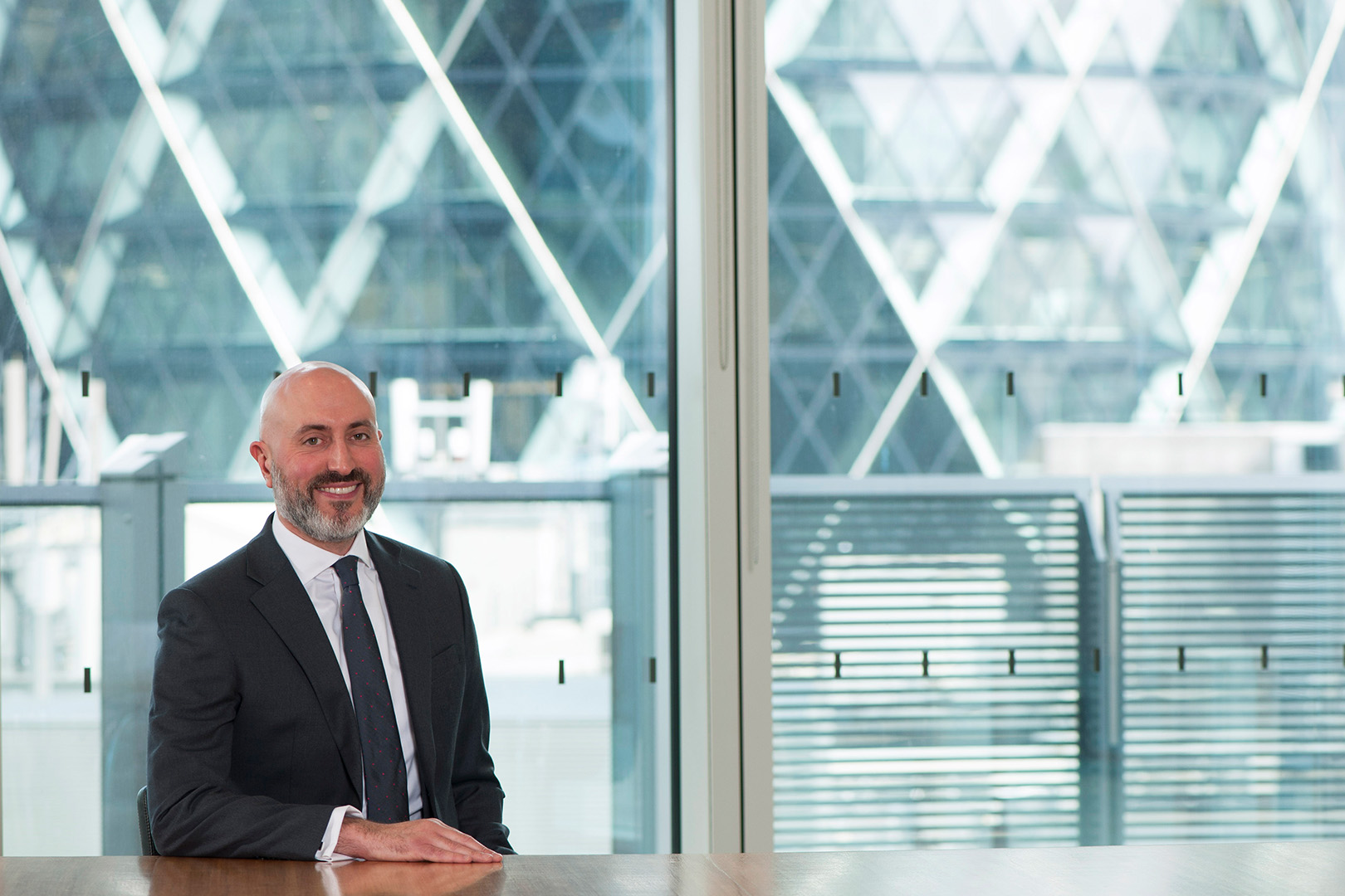 Alan Demirkaya Half Body Large_1620X1080