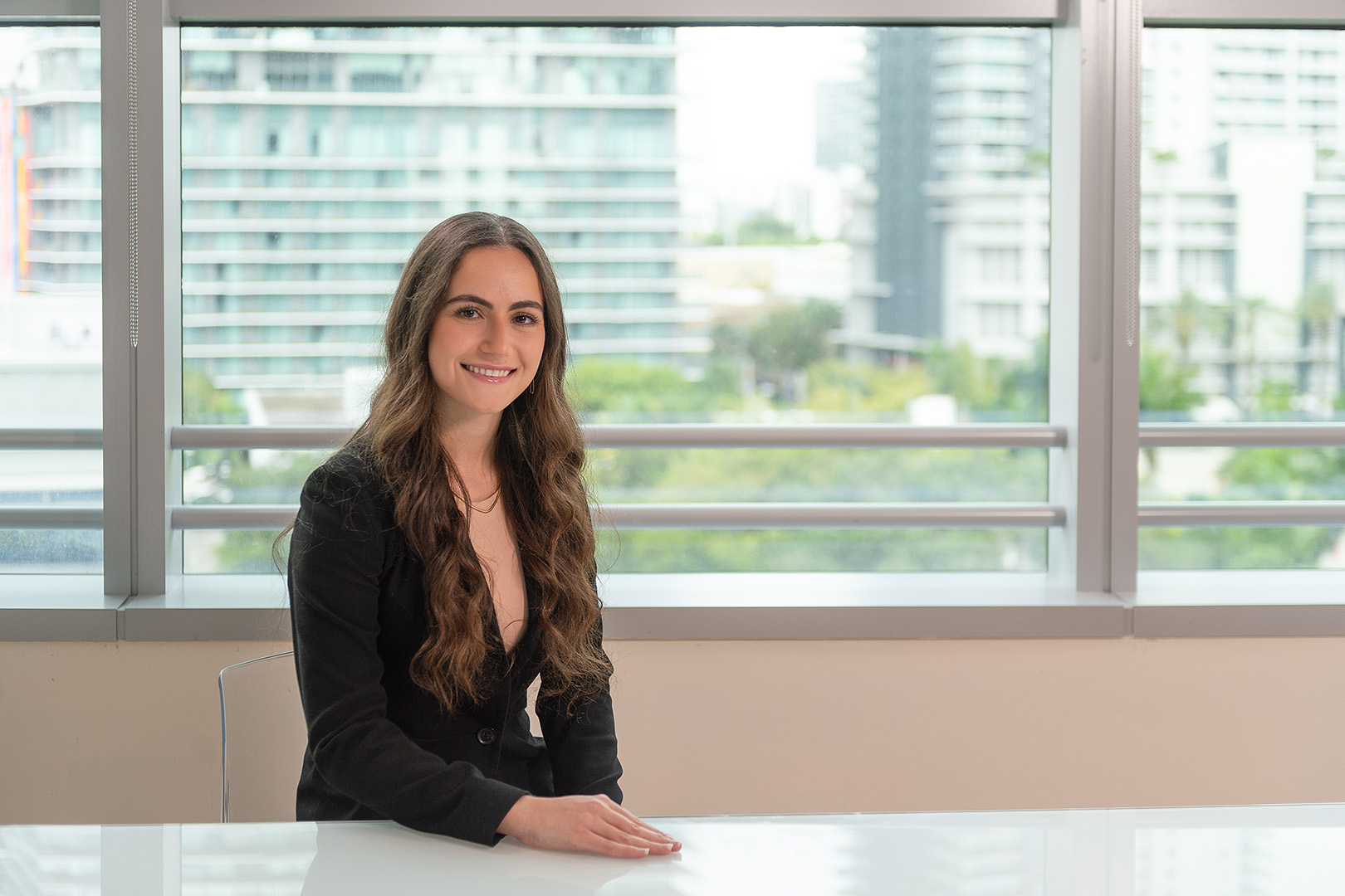 Breana Khouly Half Body Large_1620X1080