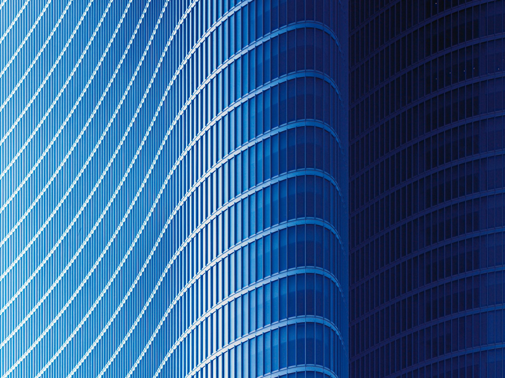 Large Curved Skyscraper