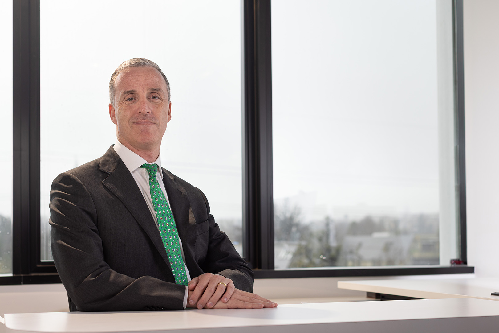 Rodrigo Hayvard Half Body Large 1620X1080