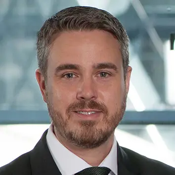 Roger Davis square (1)