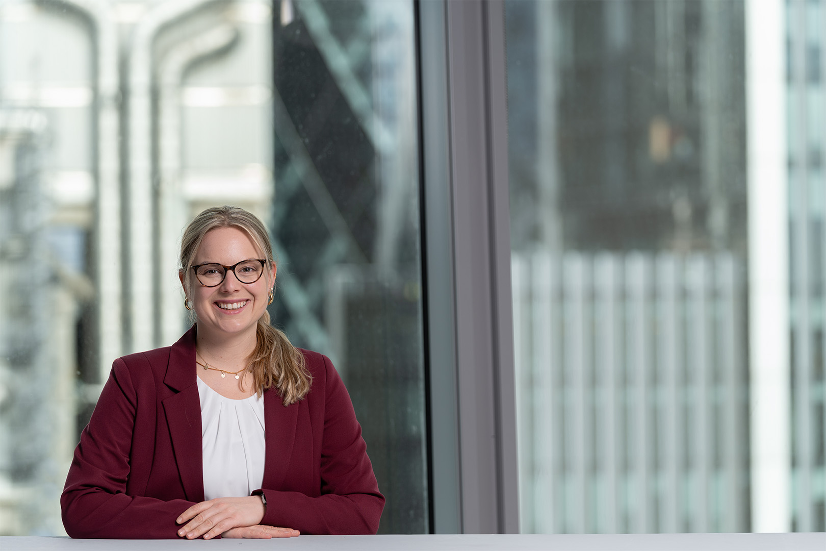 Verity Thomson Halfbody 1620 X 1080