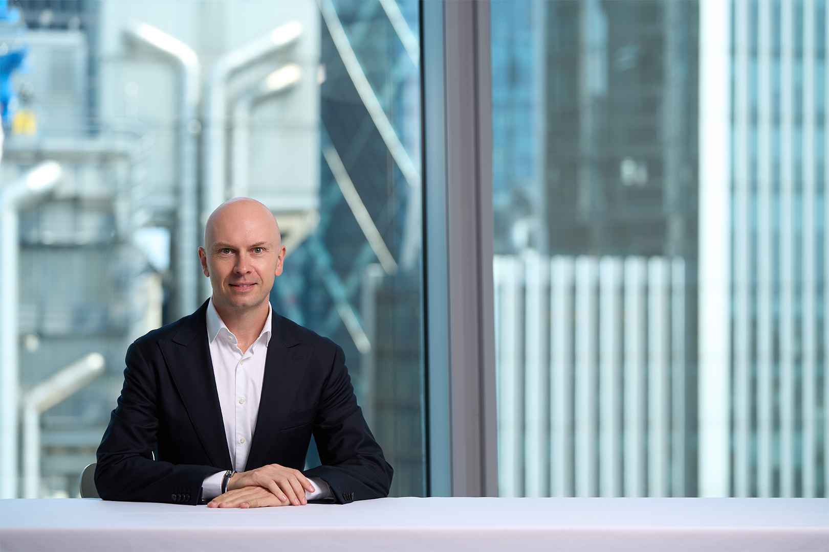 Ben Aram Halfbody 1620 X 1080