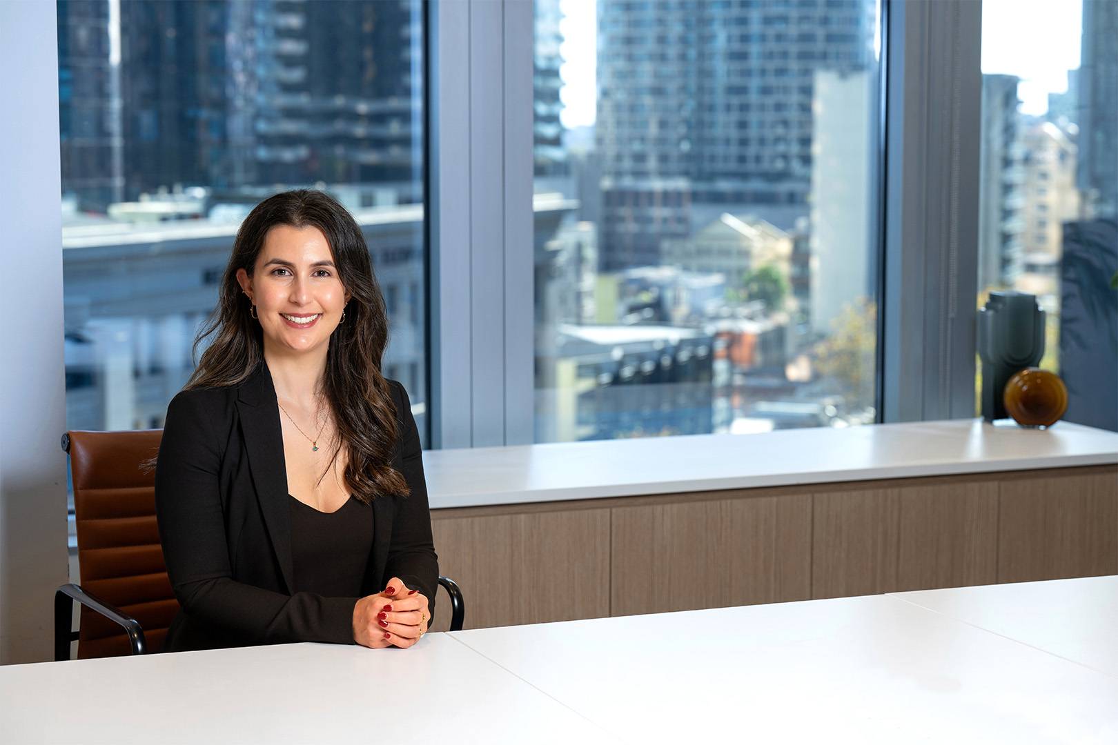 Victoria Pappas Halfbody 1620 X 1080