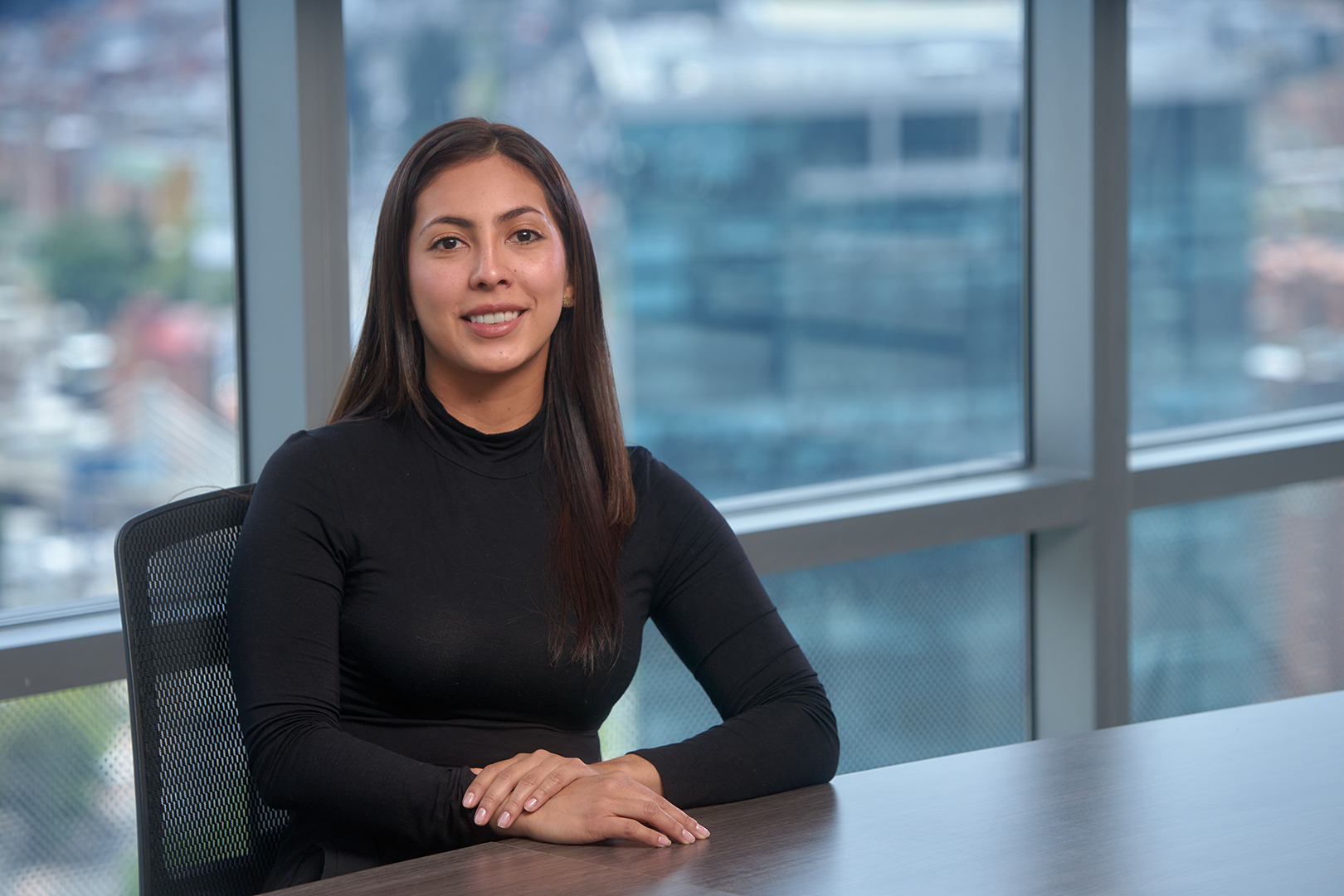 Alejandra Diaz Half Body Large_1620X1080