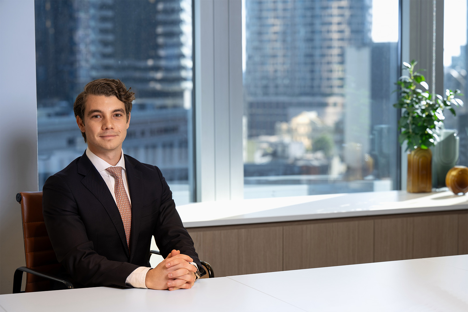 Marc Kavakos Halfbody 1620 X 1080