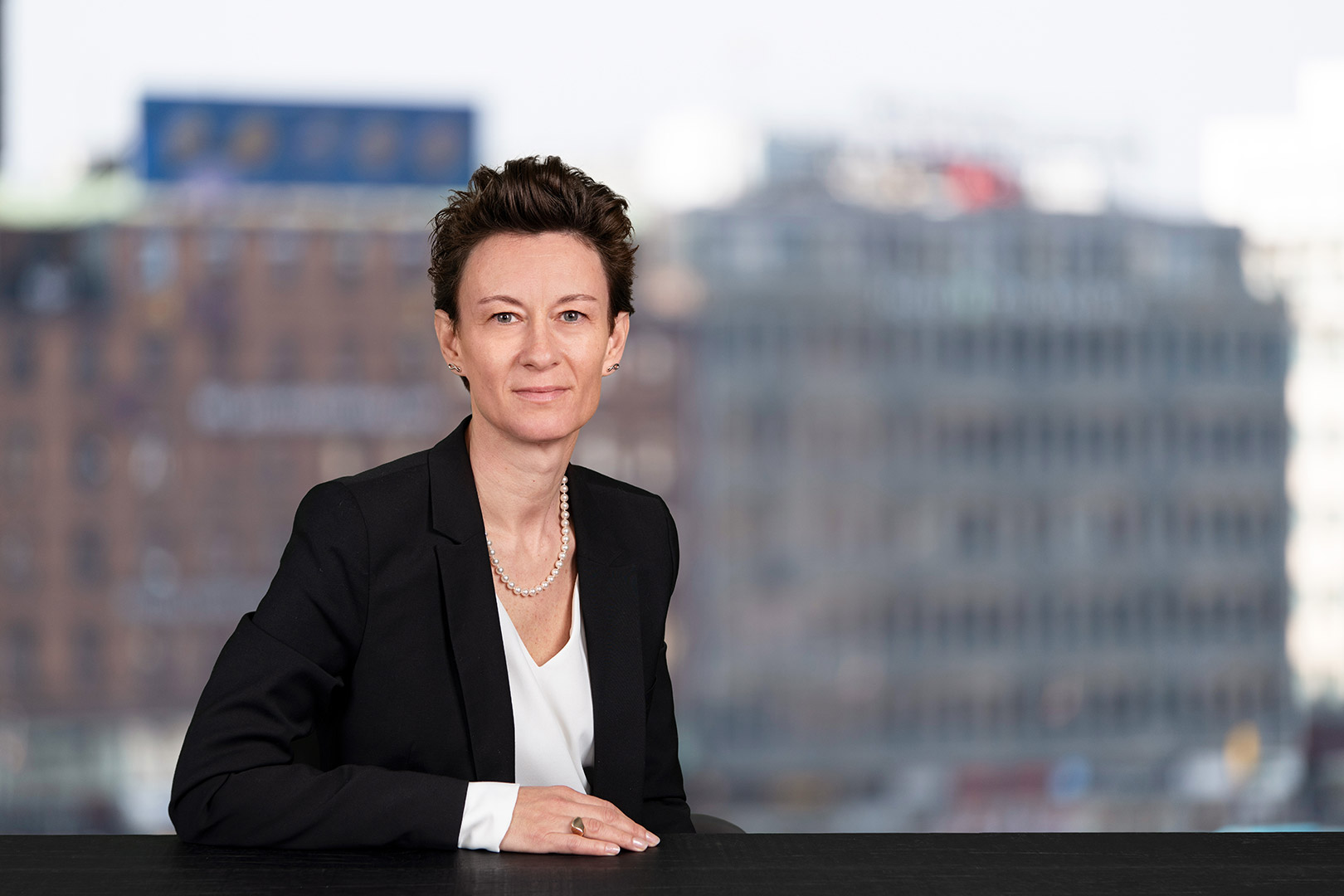 Medea Plesner Petersen Half Body Large_1080