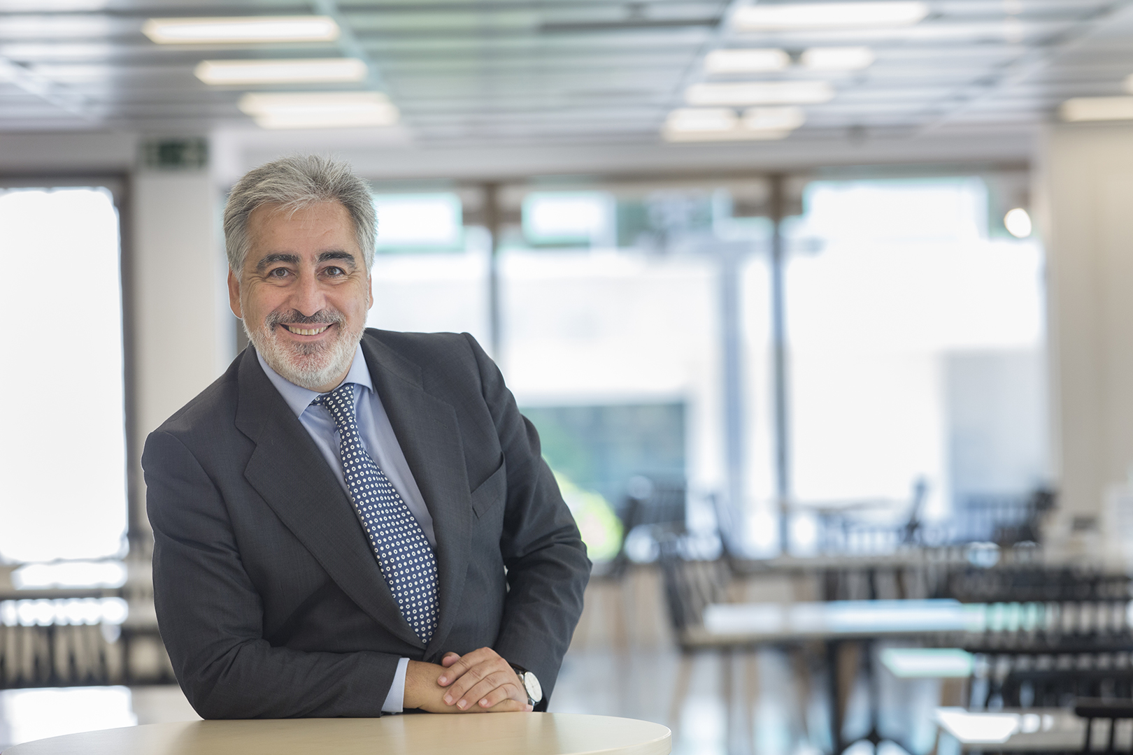 Isidoro Ugena Half Body 1620X1080