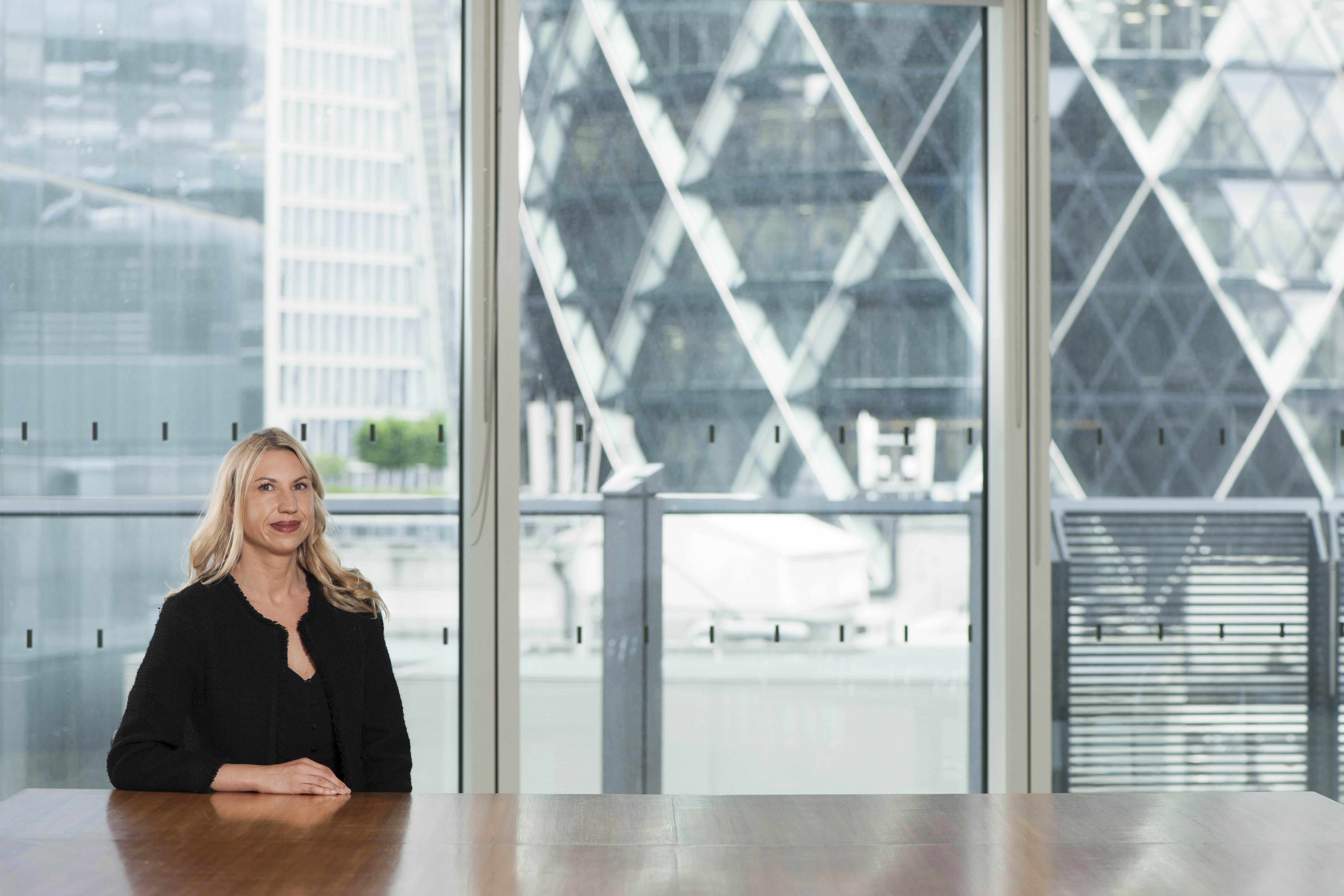 Sara Askew Half Body Large_1620X1080