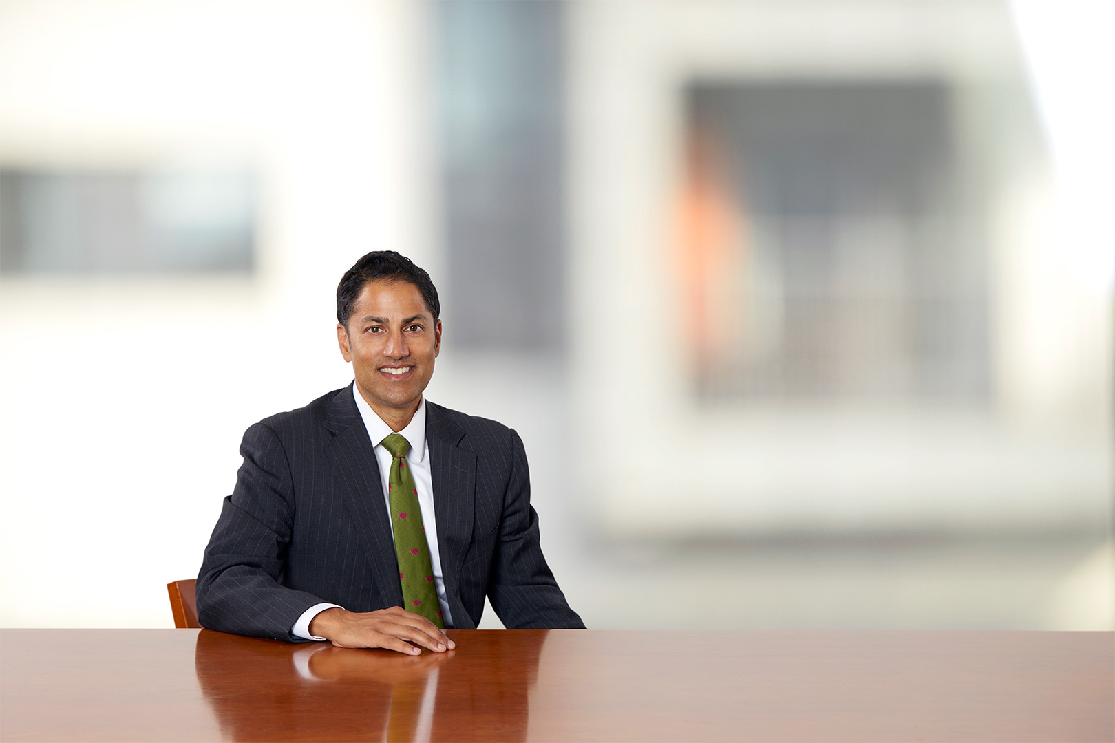 Neil Mody Halfbody 1620X1080