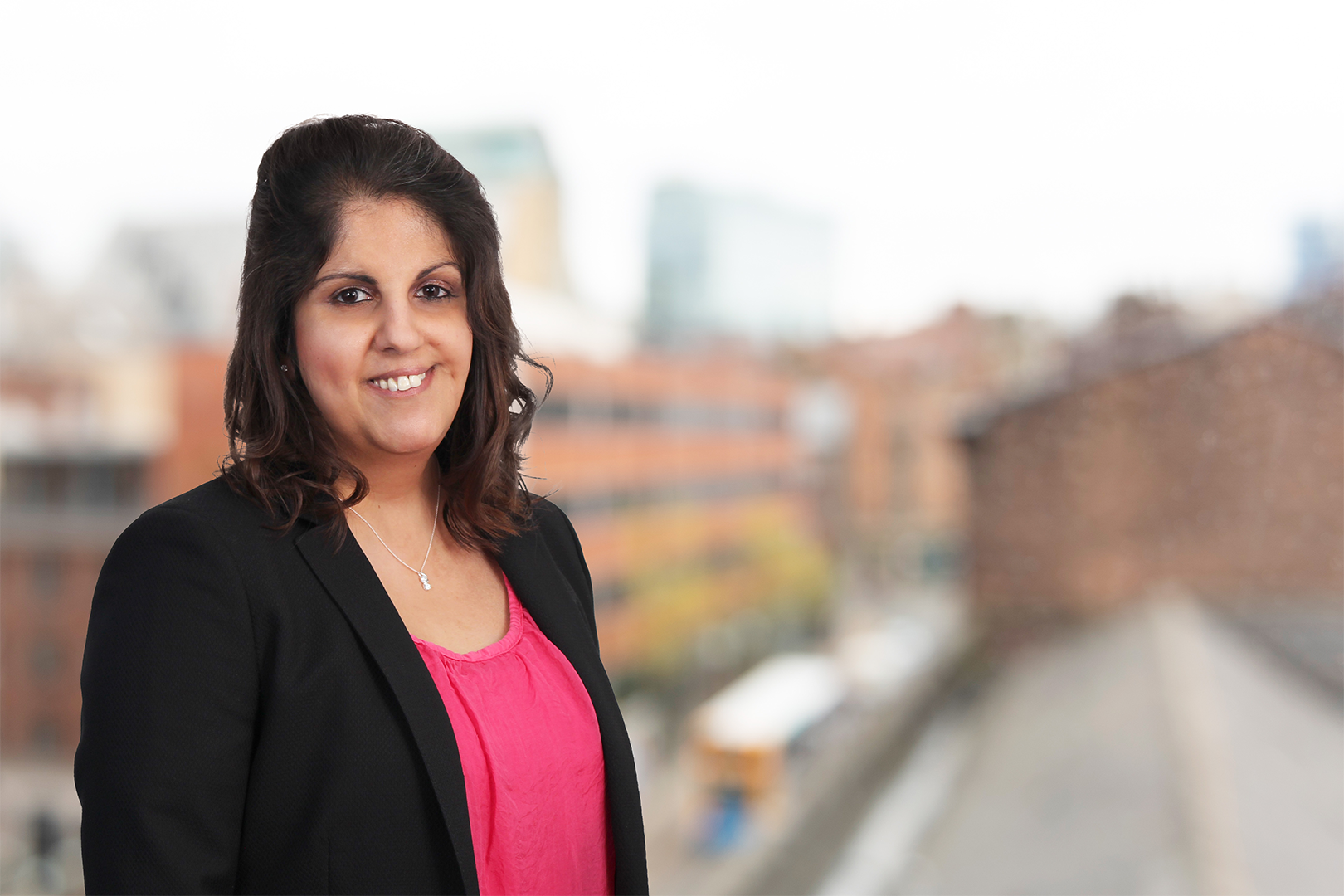 Rekha Sharma Halfbody 1620 X 1080