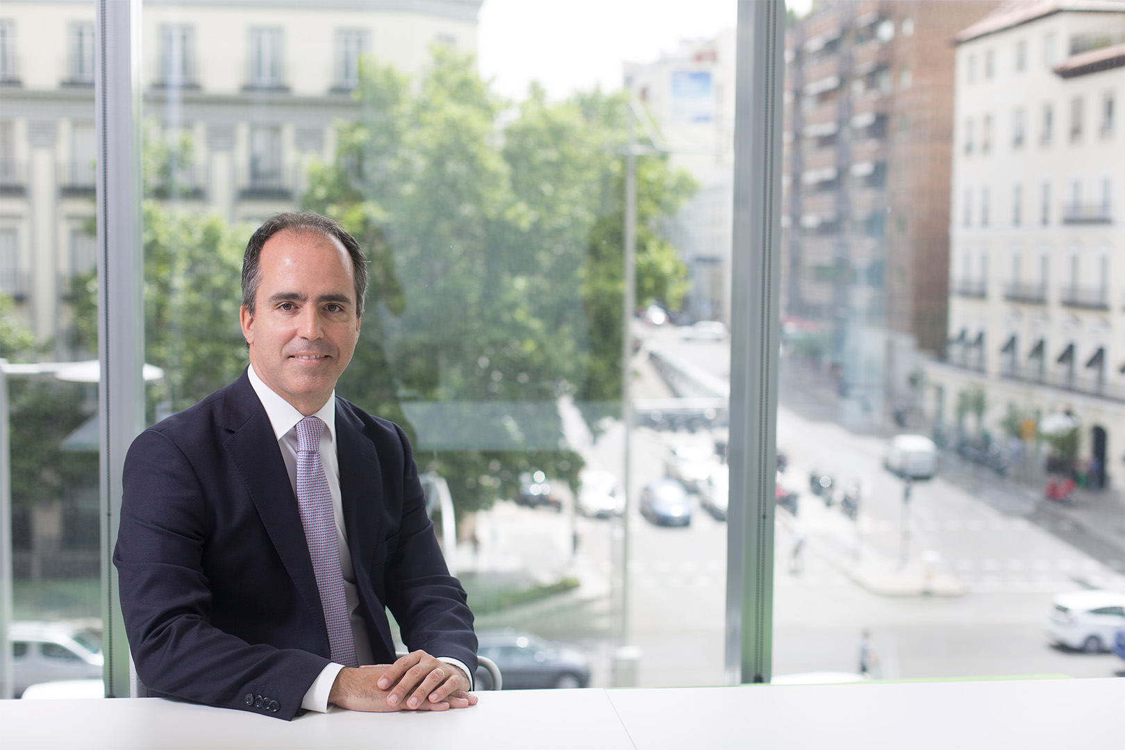 Jesus Iglesias Halfbody 1620X1080