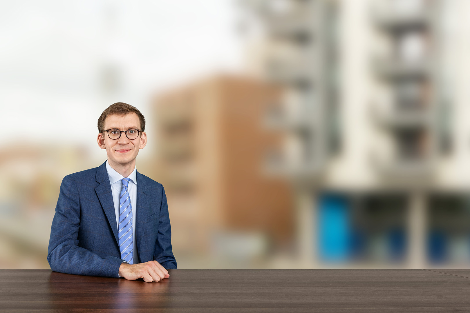 David Nelson Half Body Large 1620X1080