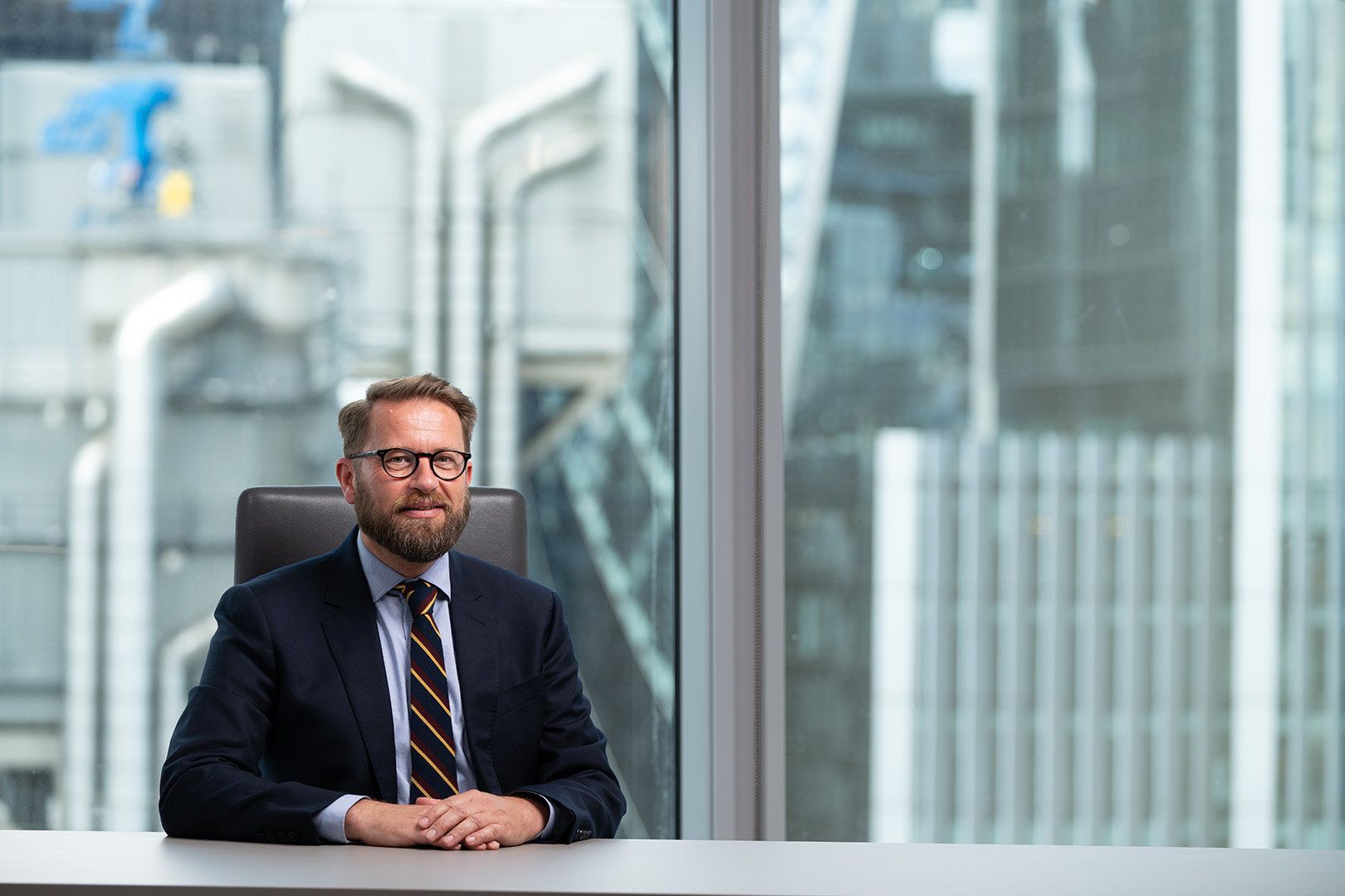 Mark Dyson Half Body Large 1620X1080