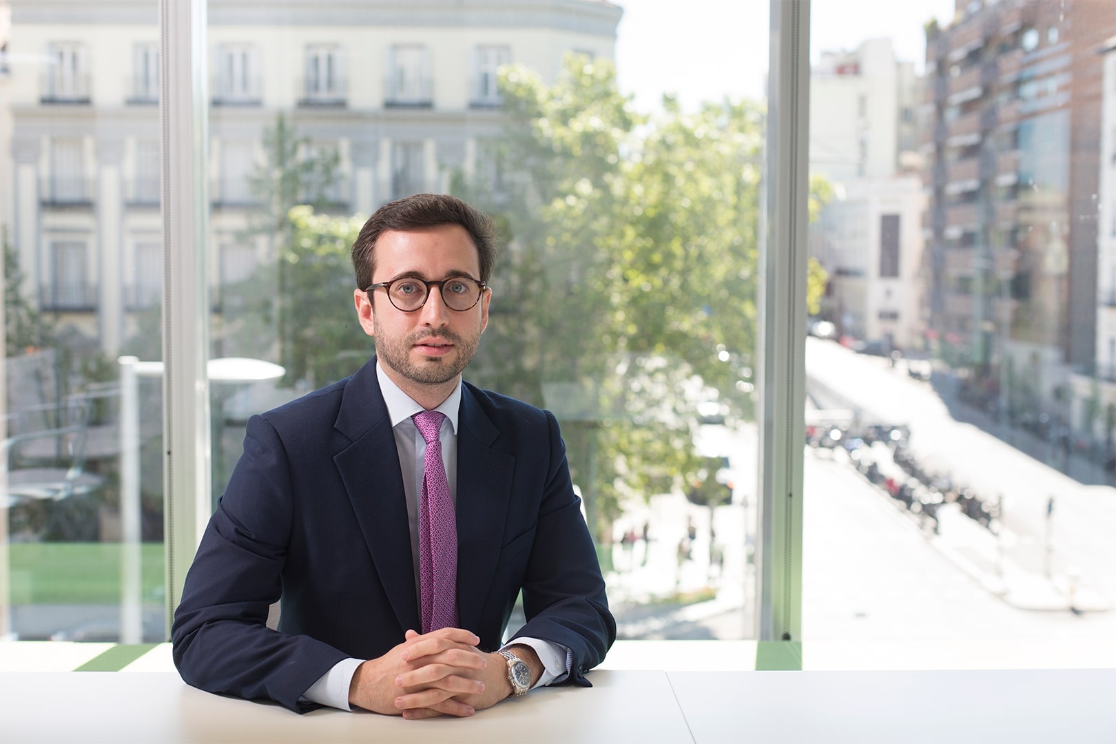 Jose Temes Halfbody 1620 X 1080